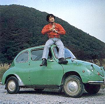 Hanpei and his car